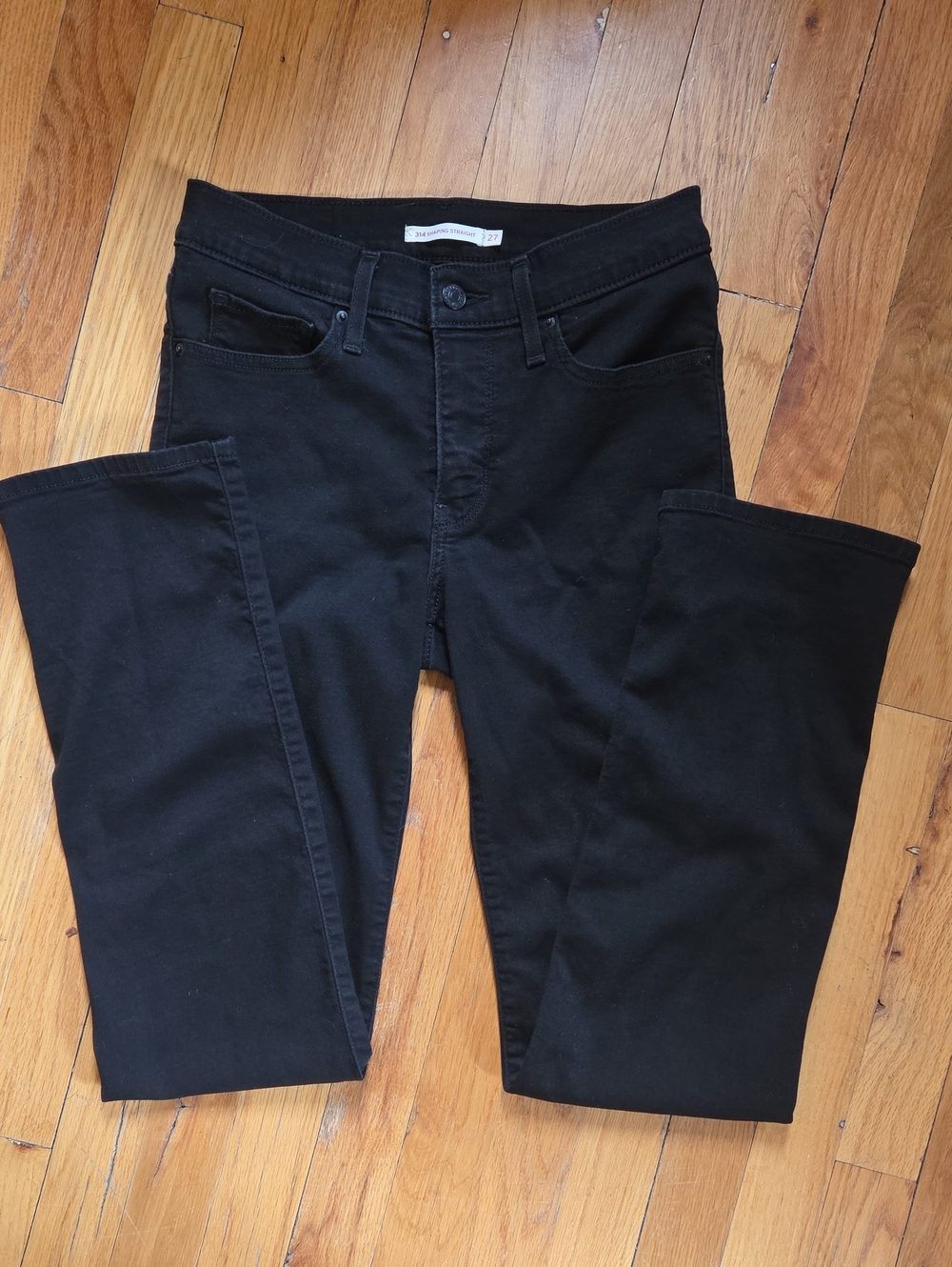 Levi Black Straight Leg Long Jeans with Stretch Comfort Women's